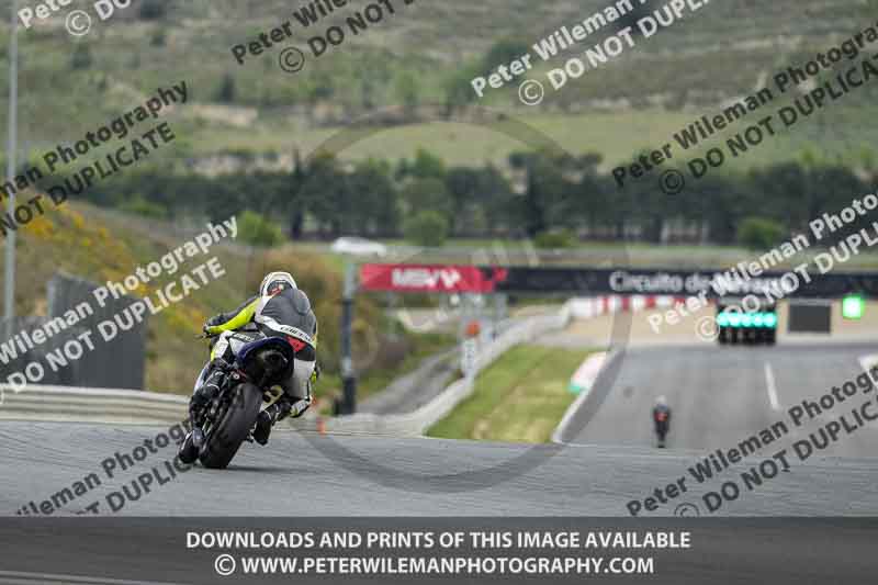 cadwell no limits trackday;cadwell park;cadwell park photographs;cadwell trackday photographs;enduro digital images;event digital images;eventdigitalimages;navarra;no limits trackdays;peter wileman photography;racing digital images;trackday digital images;trackday photos